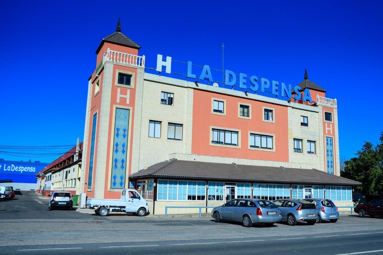Hostal La Despensa De Extremadura بلاسينثيا المظهر الخارجي الصورة