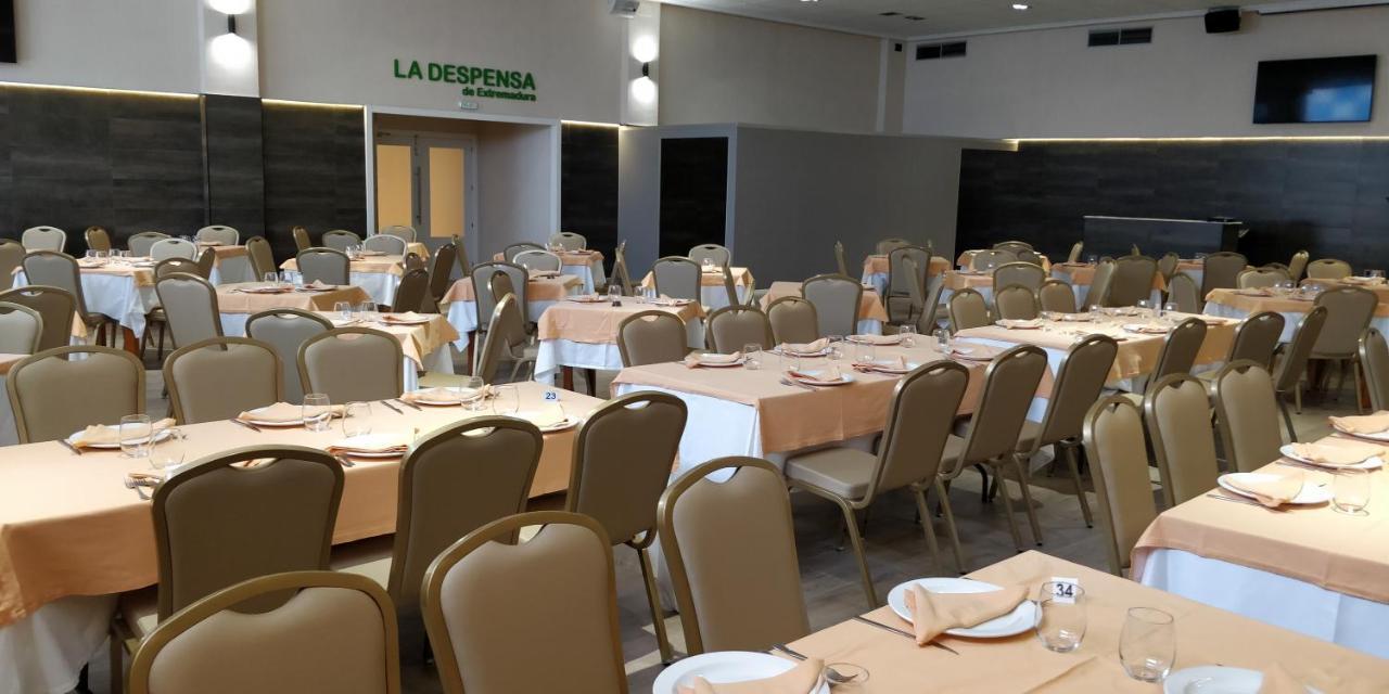 Hostal La Despensa De Extremadura بلاسينثيا المظهر الخارجي الصورة